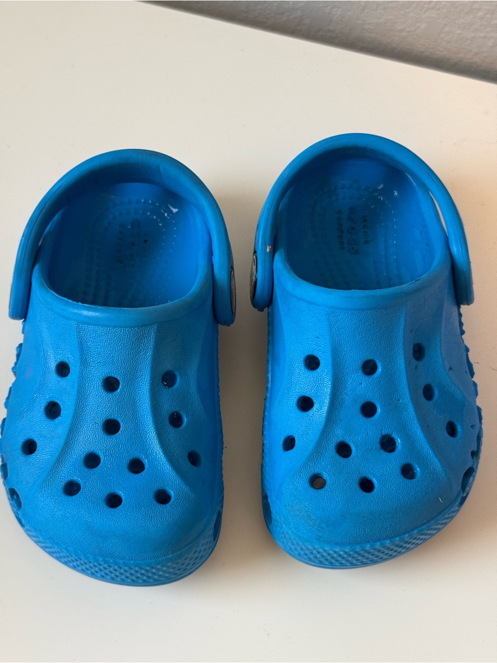 CROCS Kids Bright Blue Classic Clog SIZE : C5